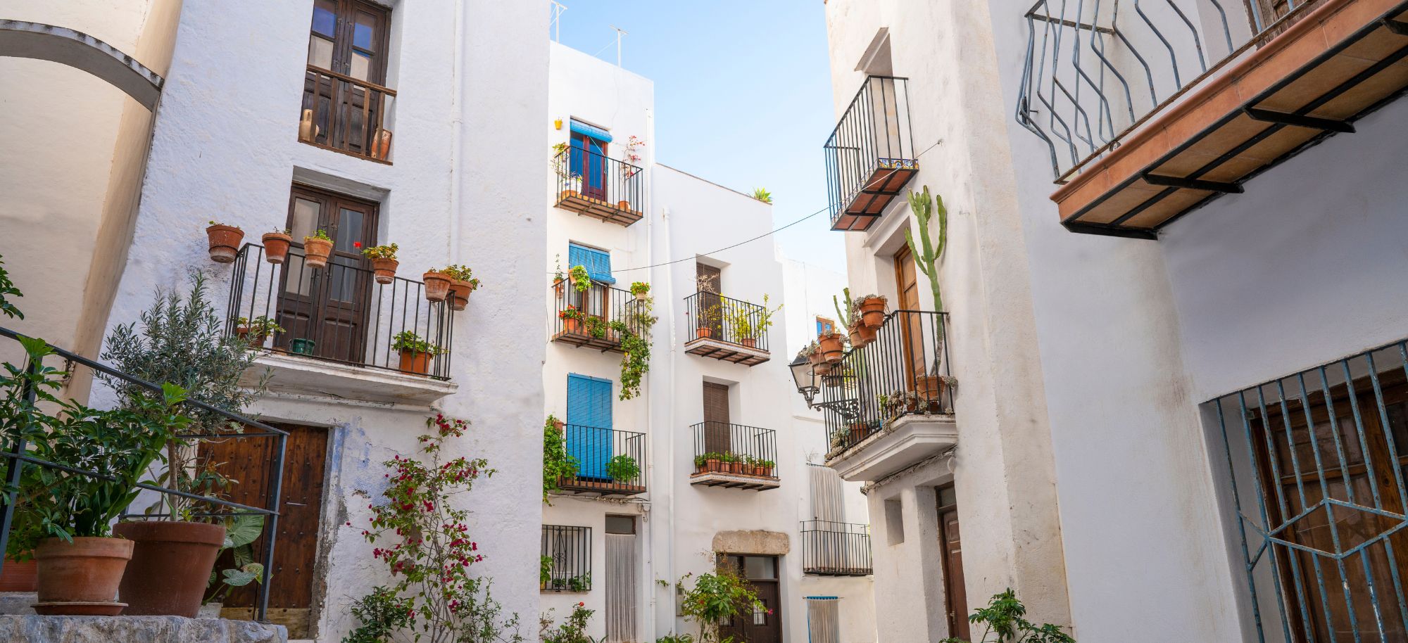 Servicio personalizado y asesoramiento legal. INMOBILIARIA MAFF2000 en Peñiscola